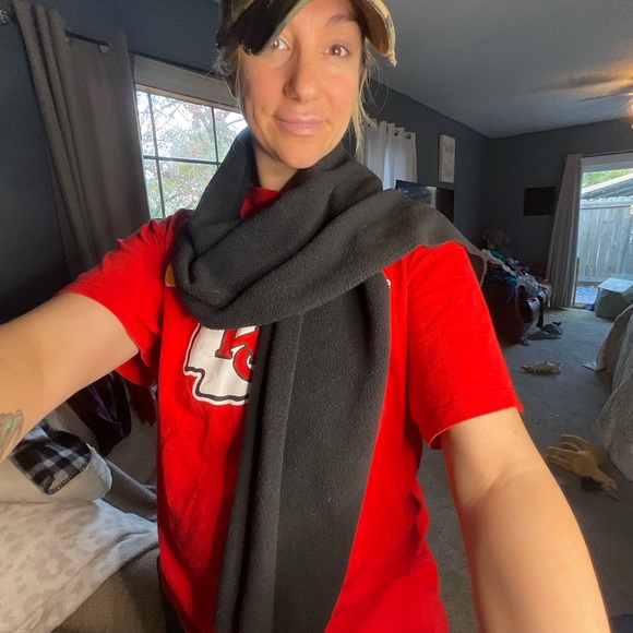 5 pc flannel sweater scarf bundle LANDS END old navy red black purple white tan - Picture 9 of 15